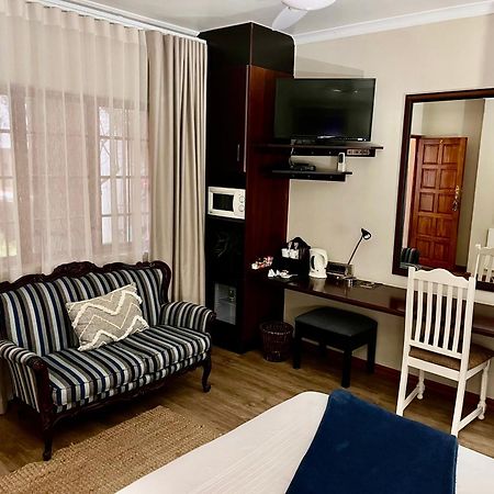 Dunvegan Execu Lodge Edenvale Exterior foto